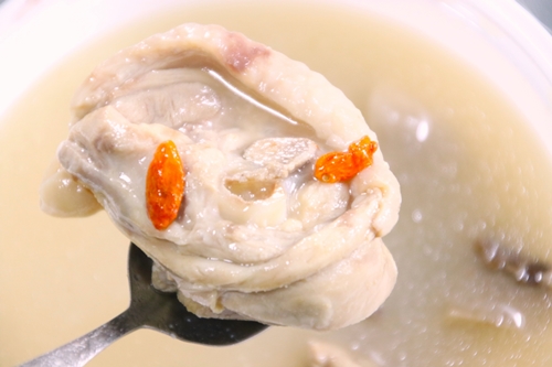 宅配月子餐選擇！！吃過郭老師月子餐的我，真心覺得不錯～