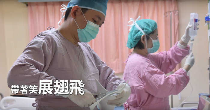 帶人也帶心，內科 ICU 病房護理長硬著頭皮說：「收了就要想辦法！」-八仙塵爆