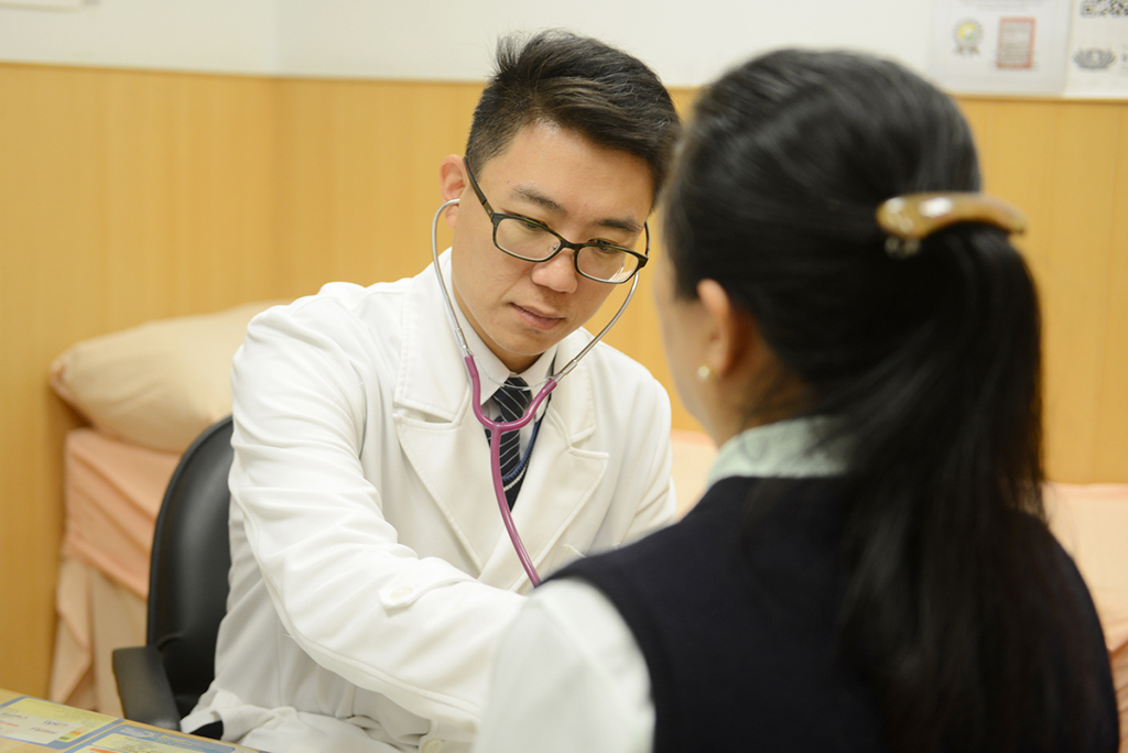 同時發現兩個肺癌？胸腔鏡手術一次切除-TCnews慈善新聞網