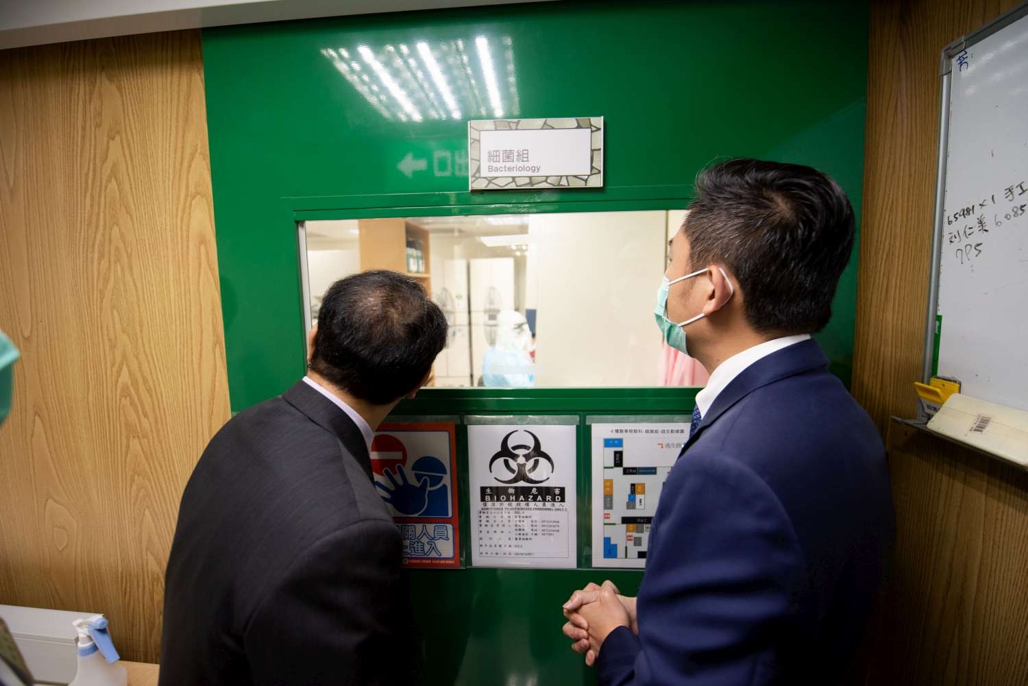 新竹馬偕啟用武漢肺炎病毒合約實驗室　快篩檢測4小時結果出爐-林智堅市長