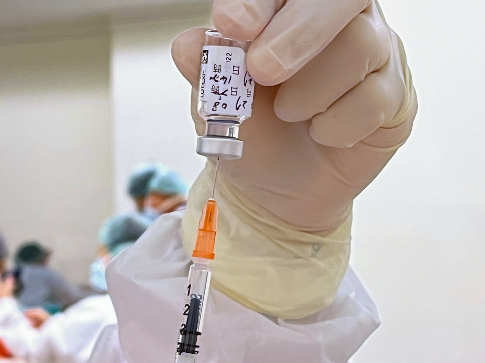 北榮週末加開萬人疫苗接種門診 「週日全天打高端」即起開放預約