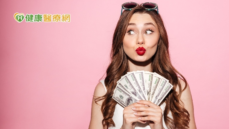 近4百萬次點擊 外國瘋傳「幸運女孩症候群」是什麼？-心理學
