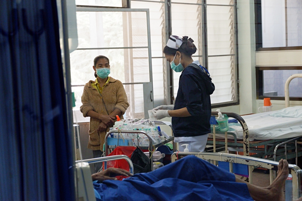 單靠夜班獎勵無法留住護理人才！還需「提高薪資」與「改善環境」-三班護病比