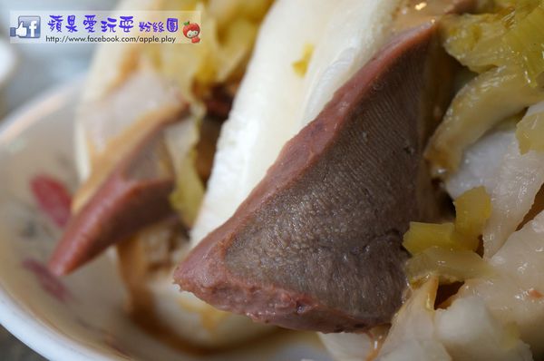 台南中西區‧國華街.永樂市場美食吃不完之「阿松割包」.「小卷米粉」-阿松割包 台南中西區‧國華街.永樂市場美食吃不完之「阿松割包」.「小卷米粉」-阿松割包