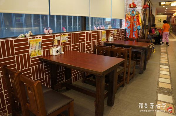 高雄楠梓‧寬敞空間的「茶自點複合式餐飲」-茶自點複合式餐飲