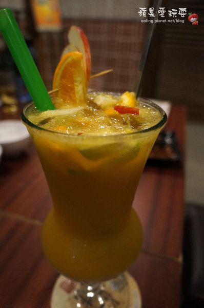 高雄楠梓‧寬敞空間的「茶自點複合式餐飲」-茶自點複合式餐飲