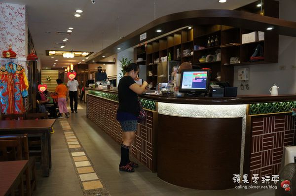 高雄楠梓‧寬敞空間的「茶自點複合式餐飲」-茶自點複合式餐飲