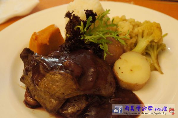 高雄苓雅‧創意義法鄉村料理~「排排饡(三多店)」(口碑券026)-排排饡 高雄苓雅‧創意義法鄉村料理~「排排饡(三多店)」(口碑券026)-排排饡