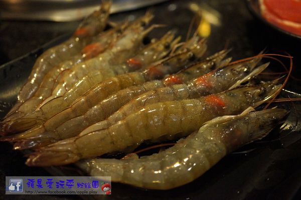 高雄鼓山‧美味鮮嫰的燒烤~「七輪燒肉本舖（巨蛋店）」（口碑券019）-七輪燒肉本舖