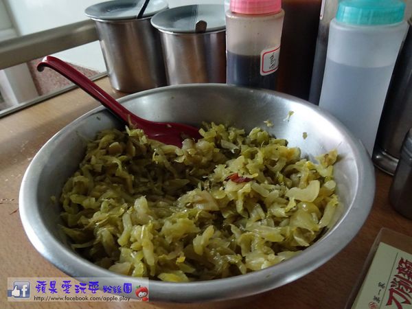 高雄左營‧眷村風味~余「第一家刀削麵」-余余第一家刀削麵