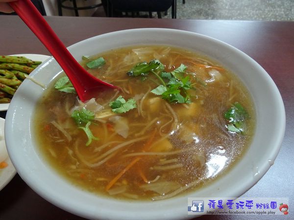 高雄左營‧眷村風味~余「第一家刀削麵」-余余第一家刀削麵