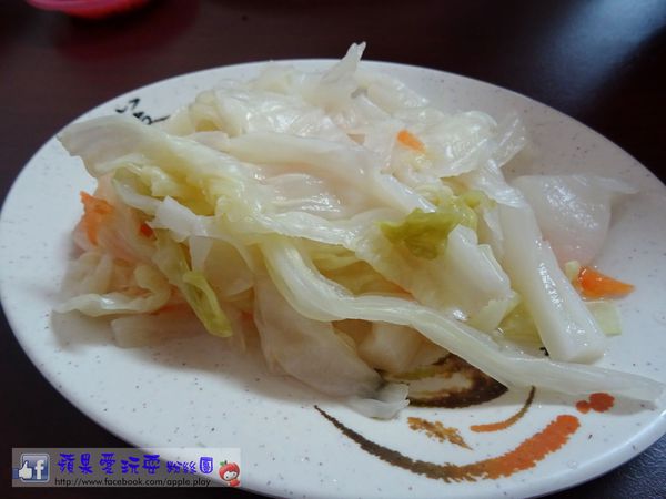 高雄左營‧眷村風味~余「第一家刀削麵」-余余第一家刀削麵