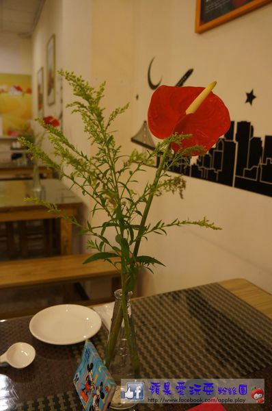 高雄楠梓‧創意料理,紐約花壽司卷「璦壽司」(口碑券009)-isushi 高雄楠梓‧創意料理,紐約花壽司卷「璦壽司」(口碑券009)-isushi