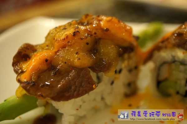 高雄楠梓‧創意料理,紐約花壽司卷「璦壽司」(口碑券009)-isushi 高雄楠梓‧創意料理,紐約花壽司卷「璦壽司」(口碑券009)-isushi