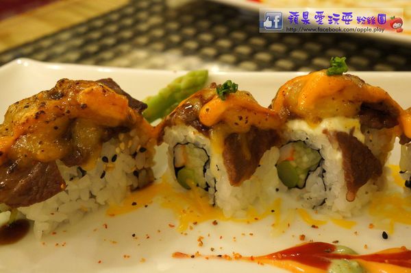 高雄楠梓‧創意料理,紐約花壽司卷「璦壽司」(口碑券009)-isushi 高雄楠梓‧創意料理,紐約花壽司卷「璦壽司」(口碑券009)-isushi