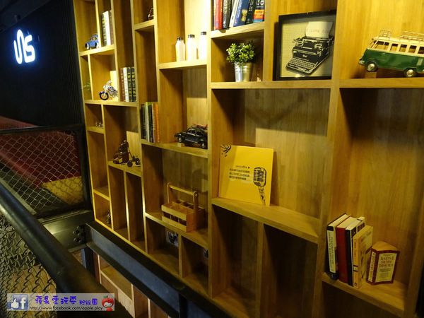 高雄鳳山‧工業風?工廠鐵皮屋ㄟ迦逼~「昂司洋成Uns coffe」-UNS COFFEE 高雄鳳山‧工業風?工廠鐵皮屋ㄟ迦逼~「昂司洋成Uns coffe」-UNS COFFEE