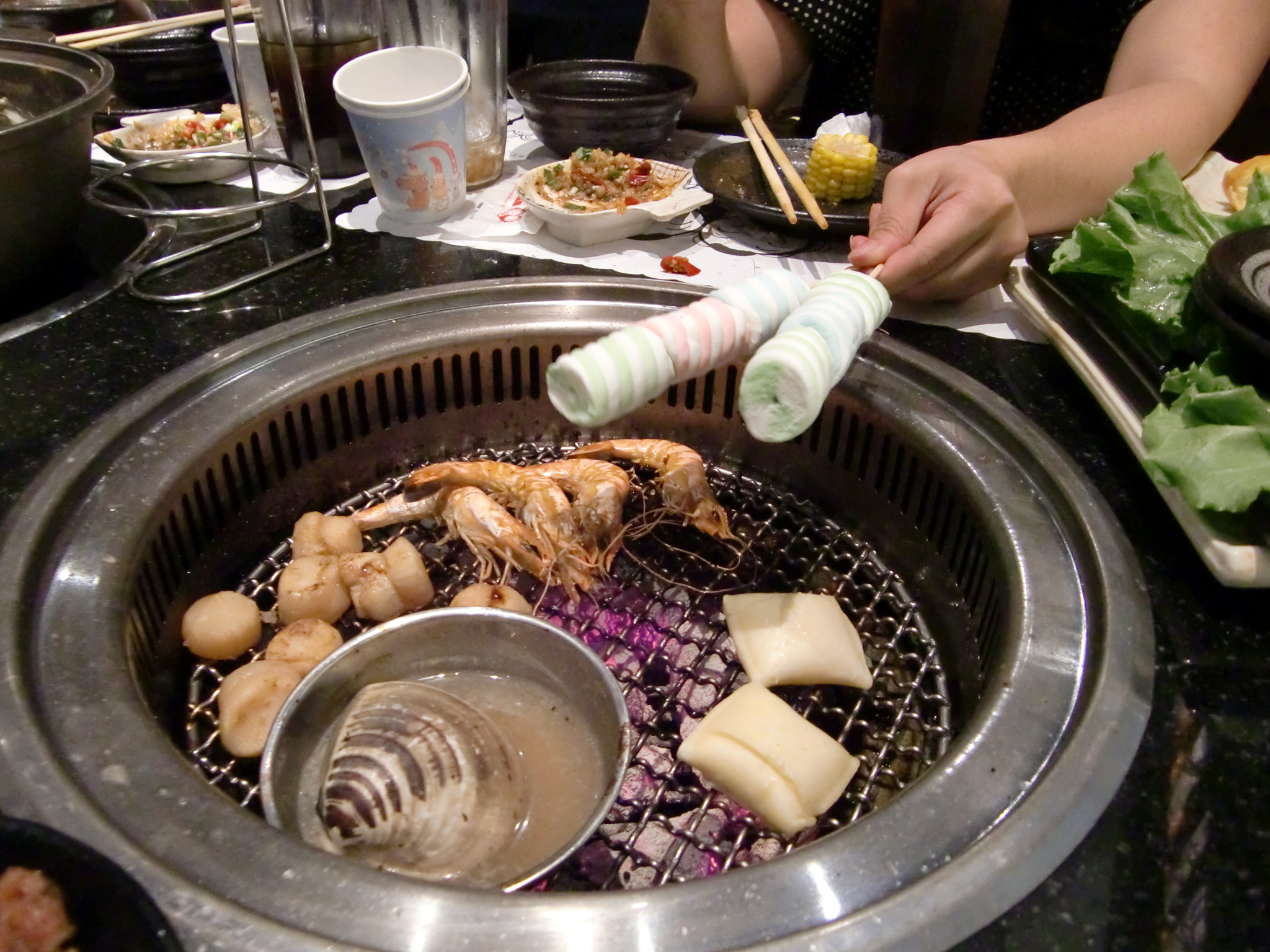 吃石頭.....原來是火鍋燒肉兩吃   