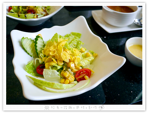  [高雄食記] Bestie閨蜜‧創義廚房(高雄店)~高跟鞋主題餐廳！