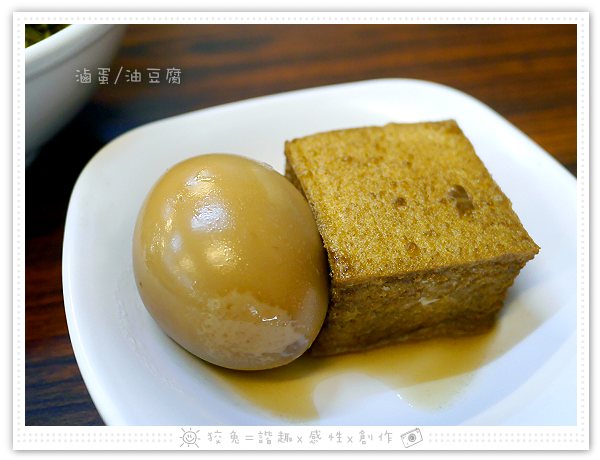 [台南食記] 舟鶴家嫩骨飯‧文賢店~選用零汙染的台東關山米！雙拼飯、嫩骨粥、滷排、椒麻雞、麻油雞湯、白菜滷！