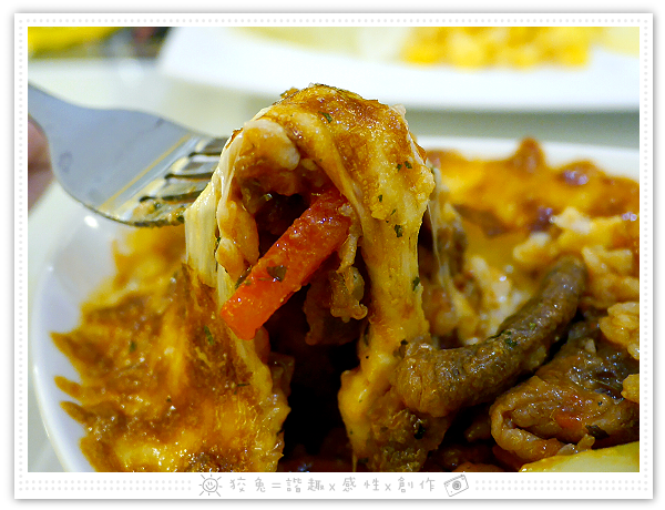 [台南食記] Sunny Pasta陽光義式廚坊~平價創意義大利麵、焗烤、燉飯！肉片和起司超多！