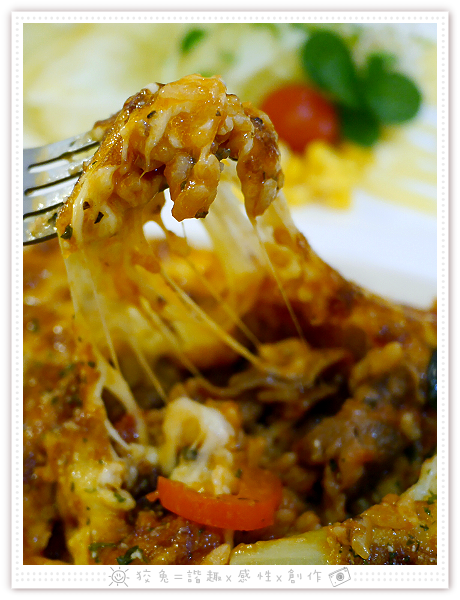 [台南食記] Sunny Pasta陽光義式廚坊~平價創意義大利麵、焗烤、燉飯！肉片和起司超多！