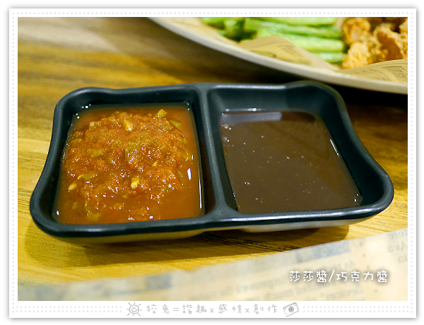 [台南食記] 去啃Chicken職人炸物(台南新天地)~巨無霸雞排丼飯&頂級牛小排丼飯&歡樂分享餐！高質感的內用鹽酥雞！