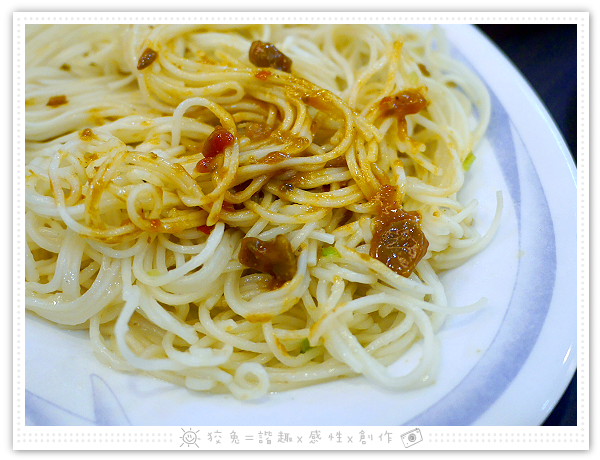 [台南食記] 食紳枸尾雞~清純系溫補火鍋新選擇！