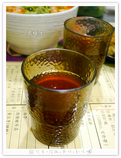 [台南食記] 桃花源牛肉麵館~五點才剛開門就高朋滿座！老饕必嚐的御品牛肉麵&泡菜豬肉麵！