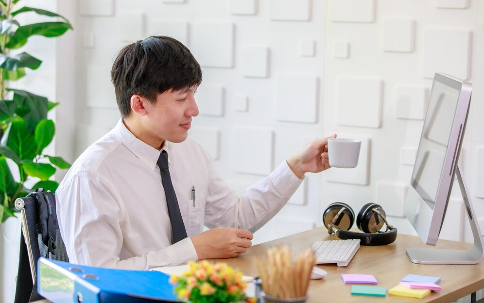 UI/UX 和 PM 工作內容與核心能力到底差在哪？一次搞懂職務轉換的重點！