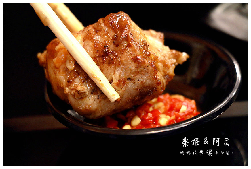 【台南中西區】【當食炭烤】先滷後烤,中藥醬汁獨特滋味!!!! 【台南中西區】【當食炭烤】先滷後烤,中藥醬汁獨特滋味!!!!