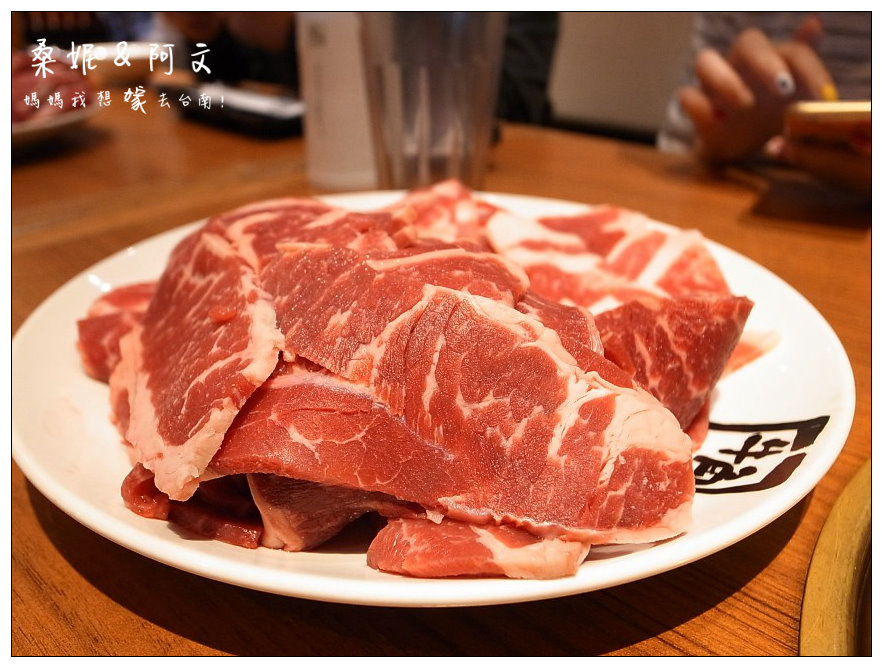 【台南東區】牛角日式炭火燒肉(南紡夢時代)，平日689+10%吃到飽!!