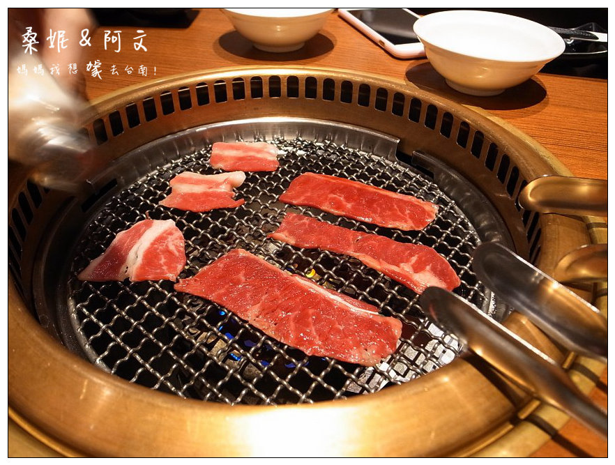 【台南東區】牛角日式炭火燒肉(南紡夢時代)，平日689+10%吃到飽!!
