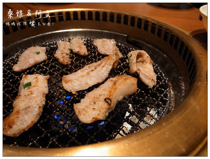 【台南東區】牛角日式炭火燒肉(南紡夢時代)，平日689+10%吃到飽!!