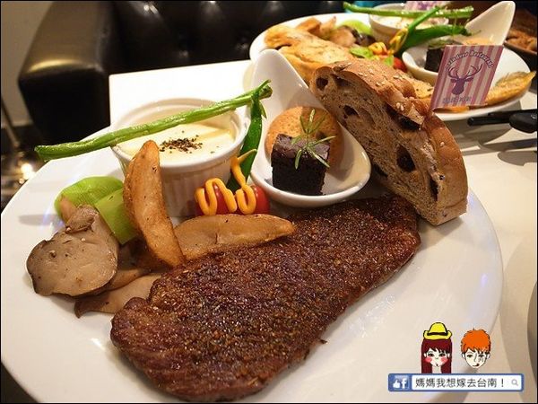 【台南東區】麋鹿Reindeer餐酒館∥ 氣氛好!價格平價~餐點好吃喔!! 【台南東區】麋鹿Reindeer餐酒館∥ 氣氛好!價格平價~餐點好吃喔!!