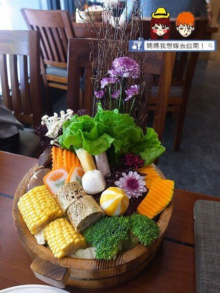 【高雄新興】聚梧桐 臻品麻辣鍋的小確幸雙人國民套餐～