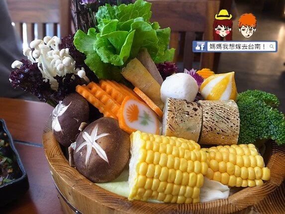 【高雄新興】聚梧桐 臻品麻辣鍋的小確幸雙人國民套餐～
