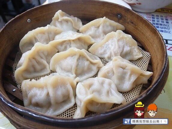 【台南北區】麵條Q彈有嚼勁的~萬紅刀切麵