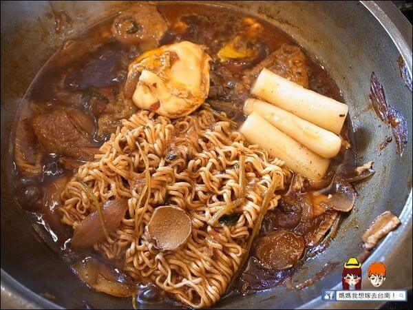 【台南中西區】御品饗煲鍋∥對食材用量的堅持，吃過後讓人回味無窮！
