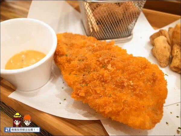 【台南中西區】去啃chicken特色內用鹽酥雞~好吃不油膩!!限定版丼飯♥