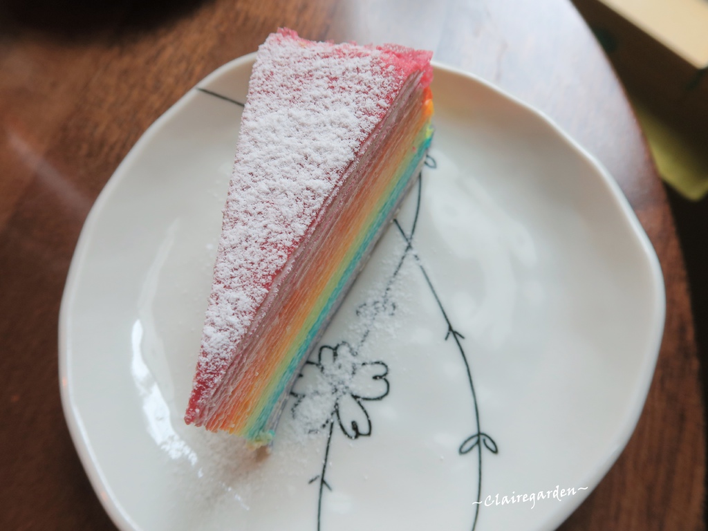 桃園 藝文特區 早午餐 袋鼠咖啡GEMI Cafe~抓到你了彩虹~千層蛋糕