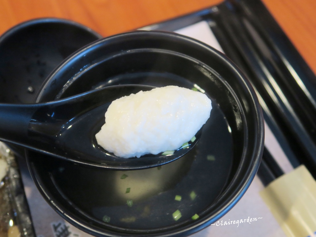 [南崁菜鳥覓食記] 餓人谷有間客棧人文茶館~澎湃料多椰香南洋海鮮麵