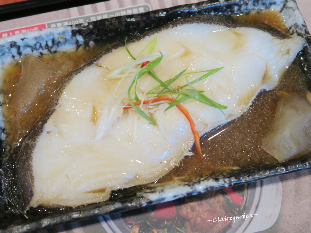 [南崁菜鳥覓食記] 餓人谷有間客棧人文茶館~澎湃料多椰香南洋海鮮麵