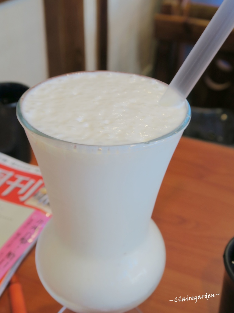 [南崁菜鳥覓食記] 餓人谷有間客棧人文茶館~澎湃料多椰香南洋海鮮麵