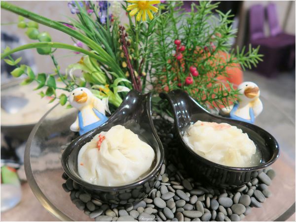 宜蘭 山渡空間食藝~旭蟹牛奶鍋。糖絲沙拉。分子料理果醋(讀者優惠) 宜蘭 山渡空間食藝~旭蟹牛奶鍋。糖絲沙拉。分子料理果醋(讀者優惠)