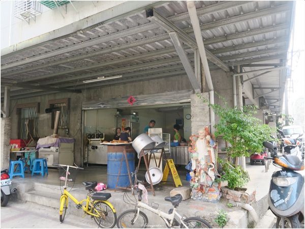 台北 石牌 吉利街手工蛋餅~北投幫友推薦嚼勁蛋餅VS.食尚玩家推薦實踐街蛋餅 台北 石牌 吉利街手工蛋餅~北投幫友推薦嚼勁蛋餅VS.食尚玩家推薦實踐街蛋餅