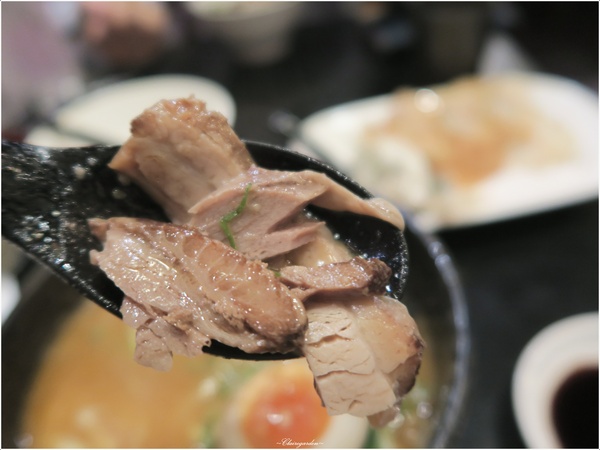 台北 捷運民權西路站 一騎拉麵 ~北海道札幌濃郁拉麵之美味豬肉塊蓋飯 台北 捷運民權西路站 一騎拉麵 ~北海道札幌濃郁拉麵之美味豬肉塊蓋飯