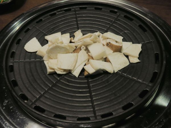 台北 捷運中山站 韓金館~起司。起司。五花肉的進擊