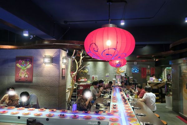 台北 捷運劍南站 山海傳~蔬食X迴轉X中國神話風的特色火鍋店