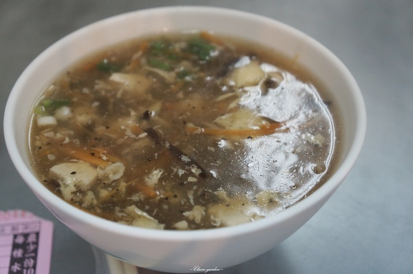 [北投在地美食]台北 芳芳江蘇水餃~味美價廉的市場內人氣餃子店