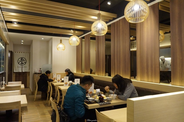 [試吃]台北捷運芝山 叁元天天丼専門店~巷弄裡人氣的日式丼飯